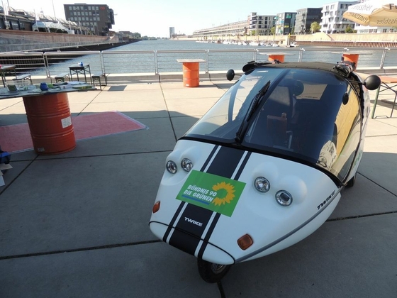 Okomobil am Europahafen - Wenn das mal nicht innovativ ist!